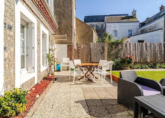 Сasa de vacaciones Maison Meublé 3 étoiles *